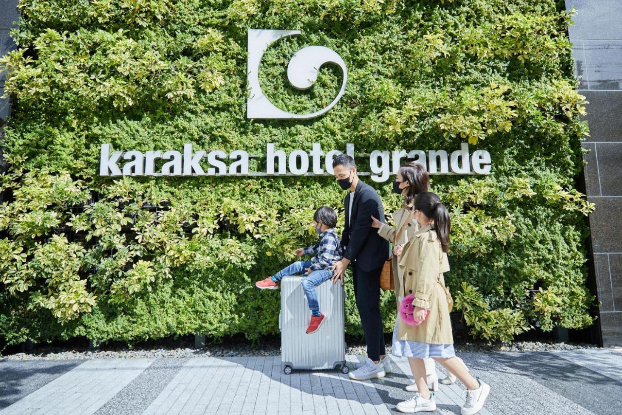 Karaksa Hotel Grande Shin-Osaka Tower Exterior photo